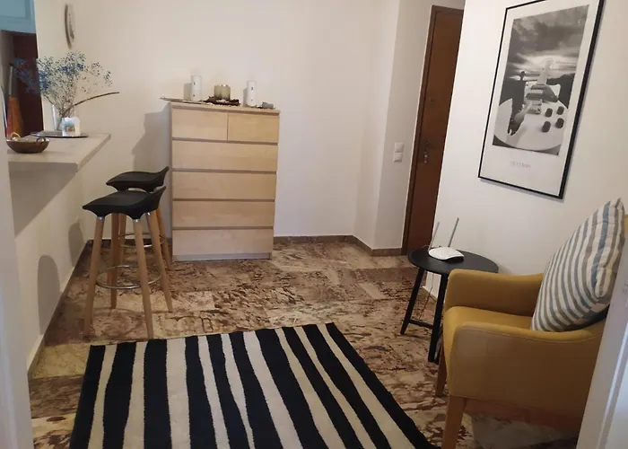 Maria'S Cozy In Palaio Faliro